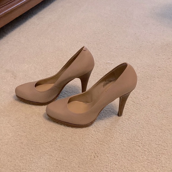 Nine West Shoes - Nine West Rocha Leather Platform Pump